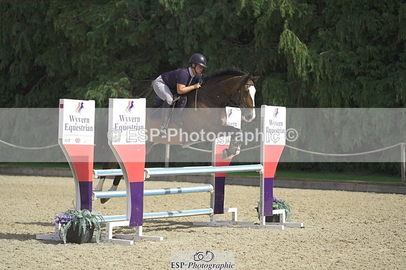 230909-122108-05639 - Cls 17 Snr 1.05m Open