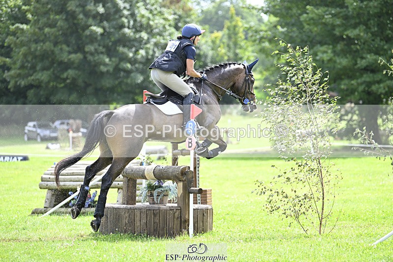 240804-120936-12559 - 321-Samantha_Lewis-KNOCKRIGG_BRONCO