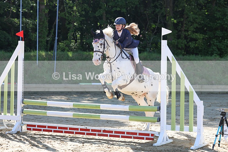 3E7A8688 - Class 2: Junior 70cm