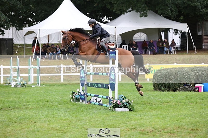 250830A-143517-07046 - Cls 16 Snr Newcomers and 1.10m Open