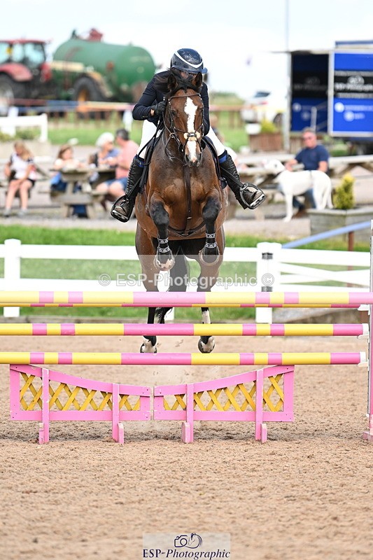 240802A-152740-04945 - Cls 27 Snr 1.15m Open