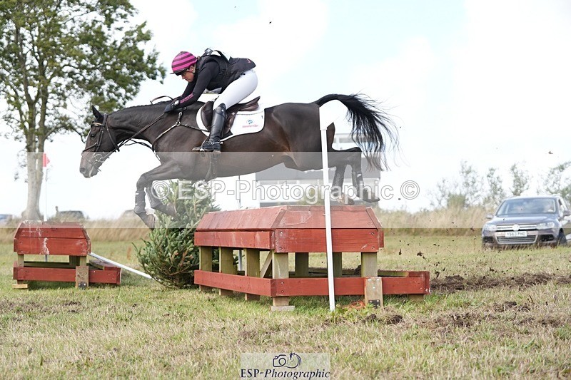 250831-151438-11932 - N-666-Lizzie.Luxton