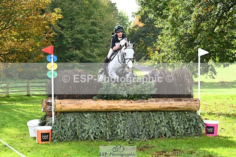 231020-121254-09050 - 061-SAYS.ALL-Maisie.Morgan-XC