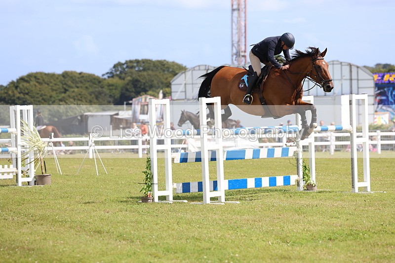 3E7A3001 - Class A: Showjumping Senior Open 1.25