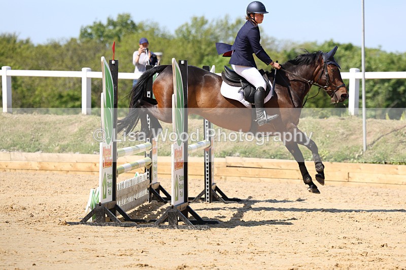 3E7A5659 - Class 4: Senior BN/90cm open