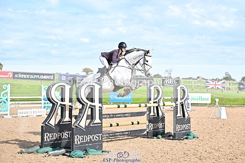 251001-145528-00506 - Cls 6 Foxhunter and 1.20m Open