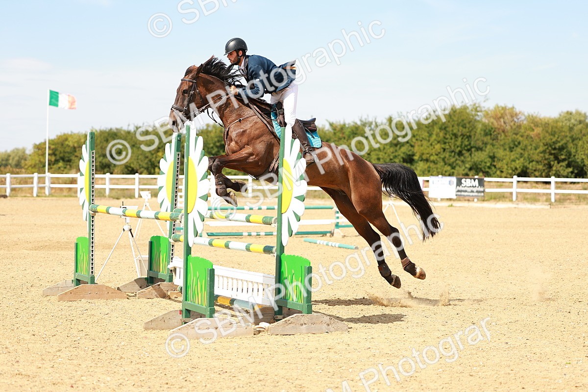 SBM_003879 - Class 15 - Senior 1.15m Open