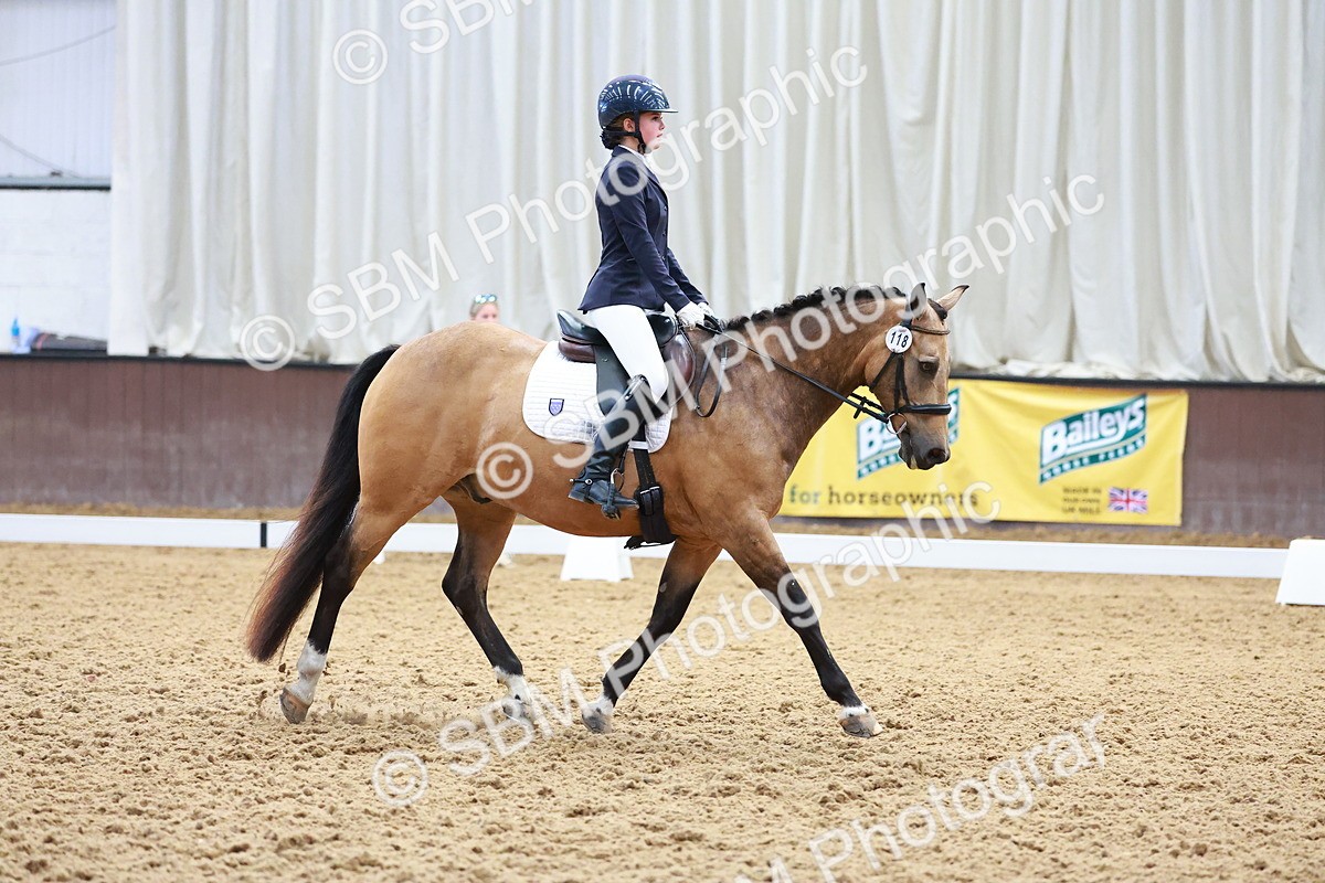 SBM_009135 - Prelim 5 - 8.30-9.47