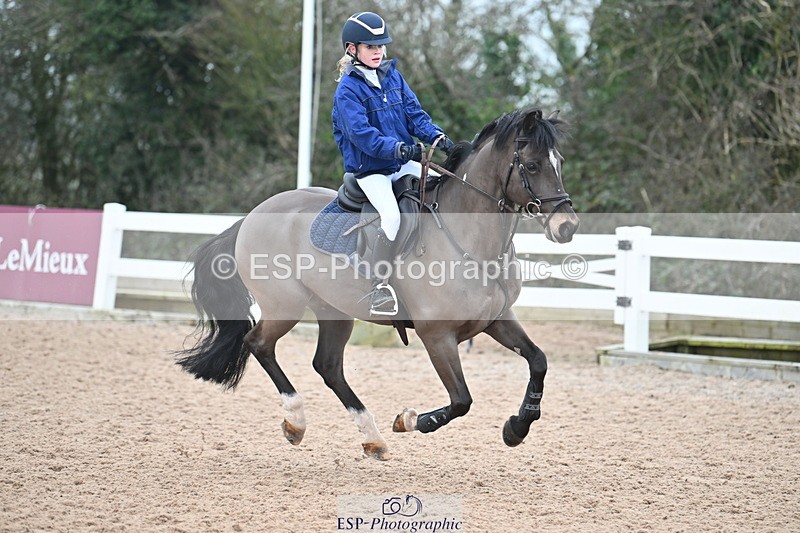 240128A-113248-00553 - Cls 3 Pony Discovery and 90cm Open
