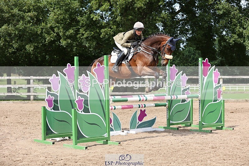 240803-152526-08863 - 271-Rosie_Bradley-Hole-OUT_OF_THE_BLUE_XIV