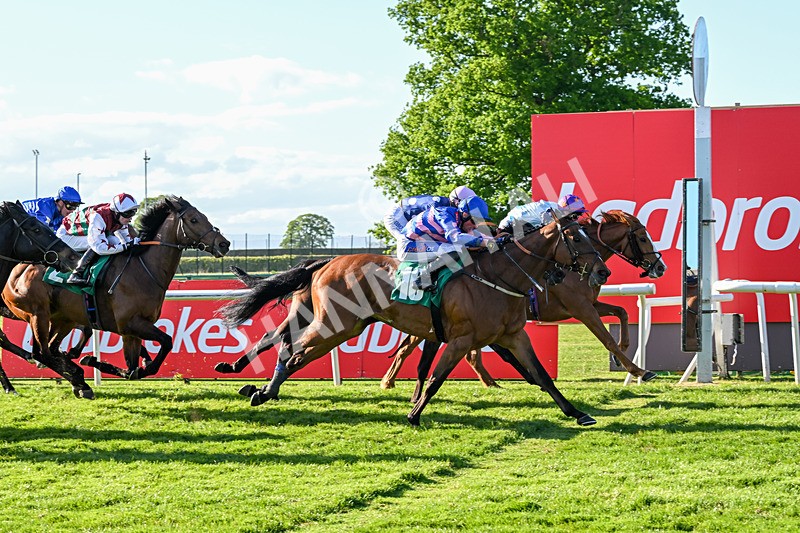 030525-Race 8-Visibility-3782 - Race 8