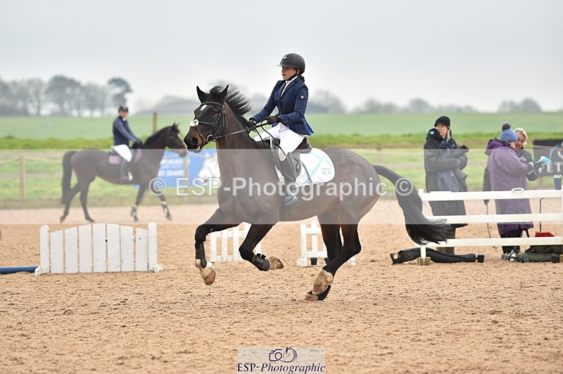 240331A-110138-00584 - 90cm First Round