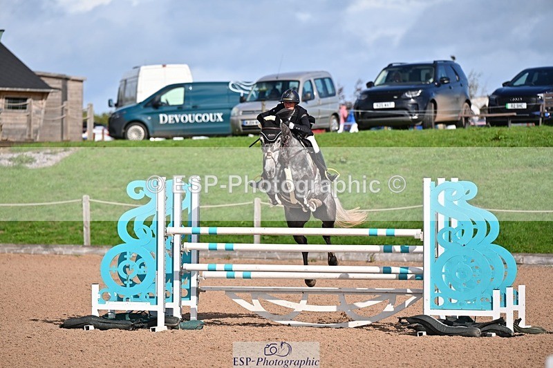 250912-103648-03938 - Cls 15 Snr Foxhunter