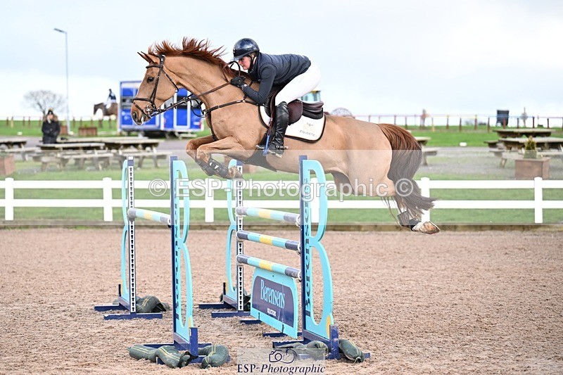 260128-143444-00704 - Snr Foxhunter 1.20m