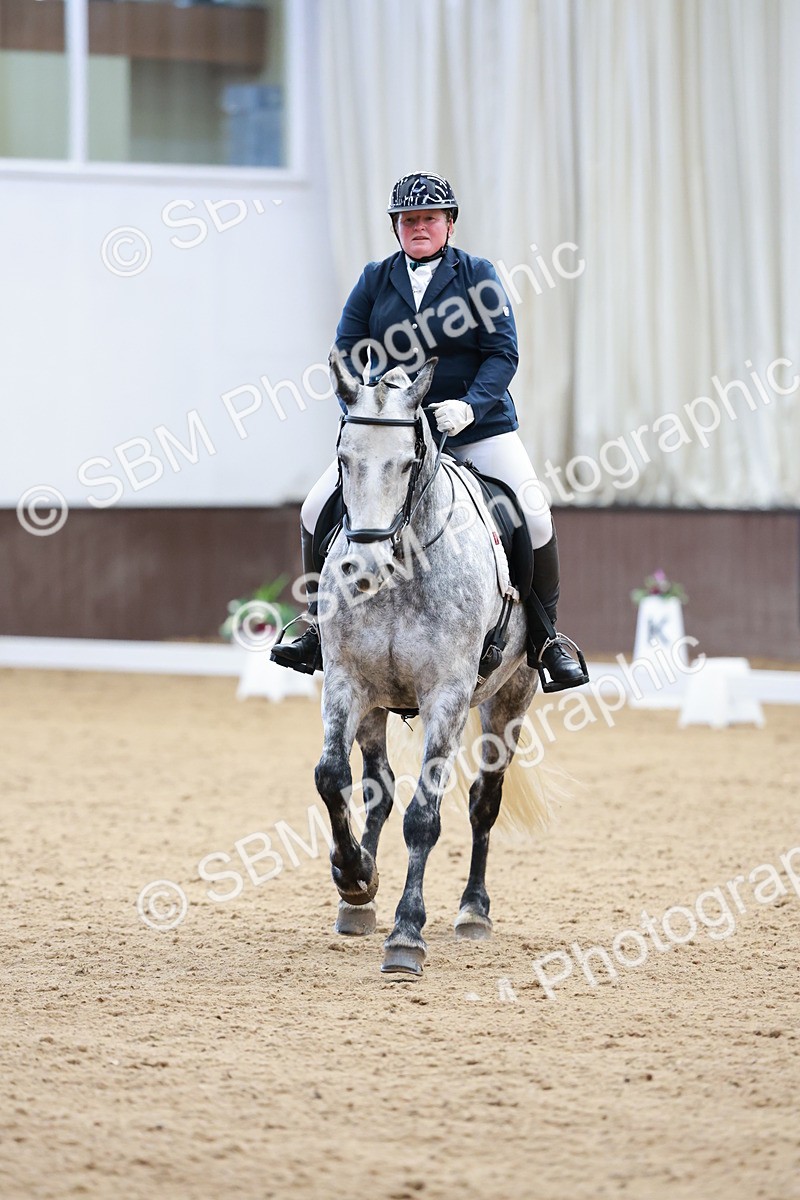 SBM_007109 - Class 6b - Novice 6 - 8.56-9.24