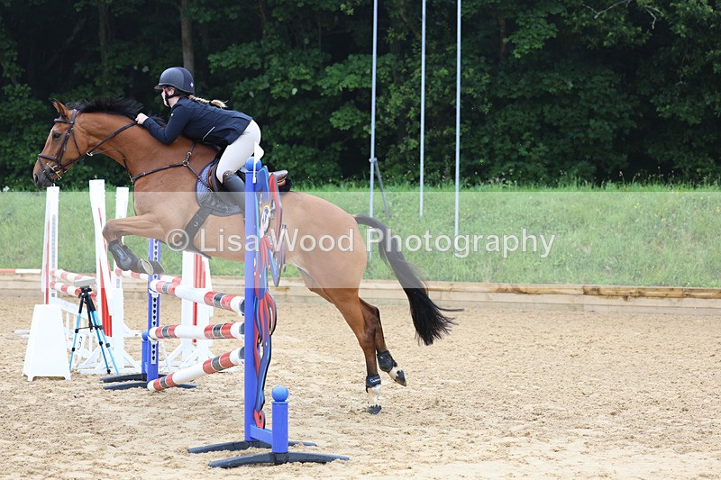 3E7A5353 - Class 4: Senior British Novice/90cm open