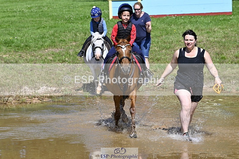 240728B-111332-01194 - Gemma's Group XC