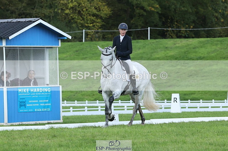 251023A-133149-04766 - F-422-Jane.Rogers