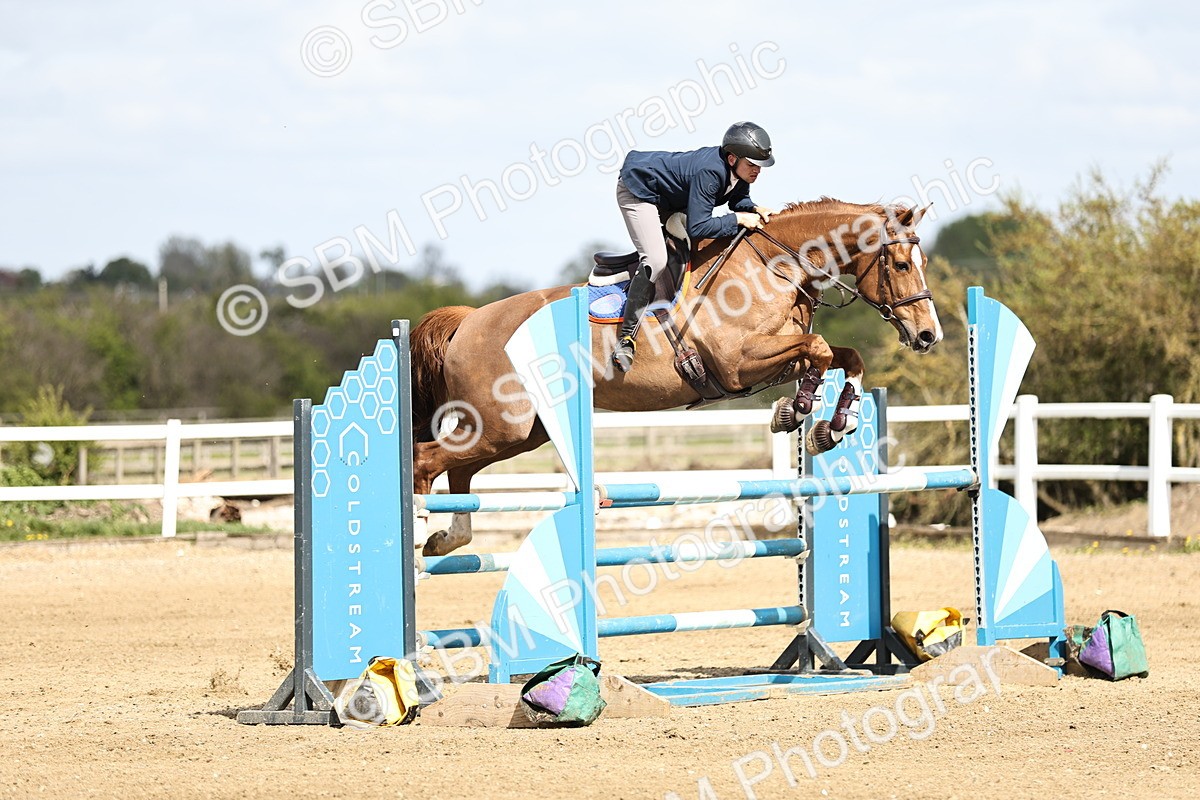 SBM_001136 - Class 4 - Senior Newcomers - 1.10m