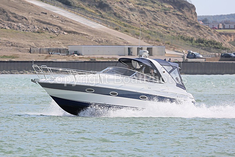 160829 COCO REEF - BMB Y92A6958 - Motorboats - Open
