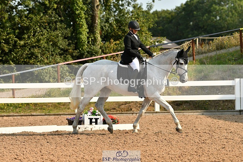 250817-095149-07623 - 179-Kate.WilliamsGhyllwood.April.Moment