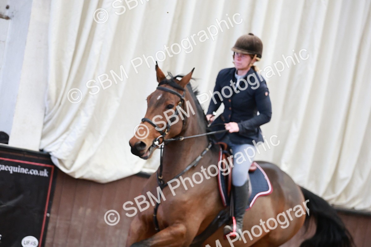 SBM_003716 - Class 11 - Senior Newcomers - 1.10m