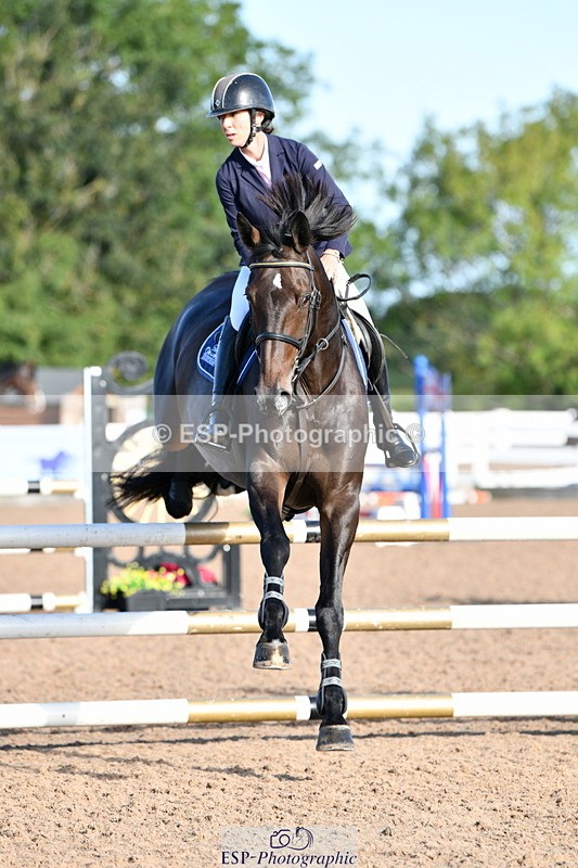 240913A-092358-02919 - Cls 20 Snr British Novice and 90cm Open