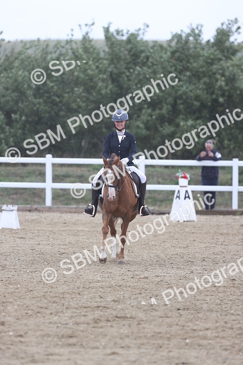 SBM_004336 - Class 9 - Novice 3 Champs