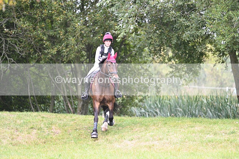 WJ7_8551 - 80cm XC Time 16:05 to 16:24
