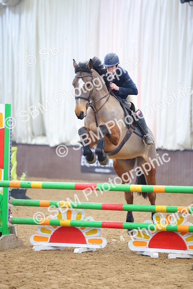 SBM_008277 - Class 21 - Nupafeed Supplements Senior Discovery/ 1m Open - First Round (1.00m)