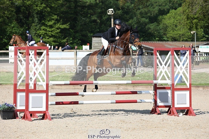 230513-094826-03546 - Cls 18 Snr 1.05m Open