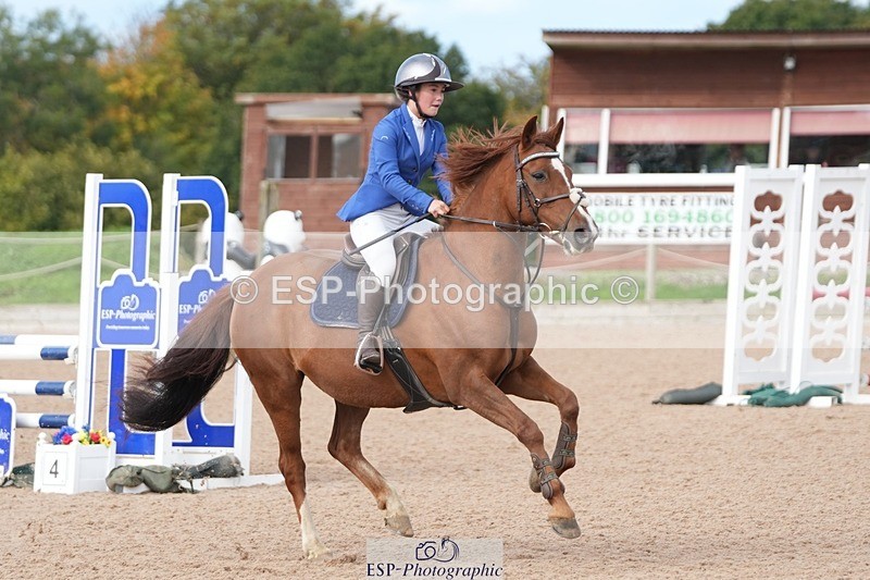 250921-101707-02151 - Cls 4 Pony British Novice and 80cm
