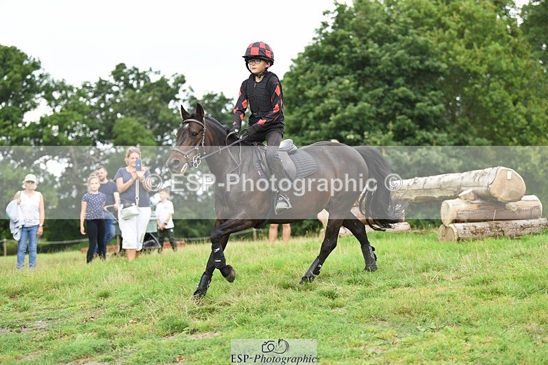 230817-152144-02356 - Kay's 2nd Group - XC