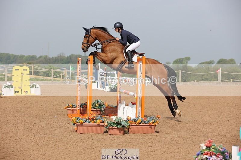 240511A-102551-11737 - Cls 33 Snr 1.20m Open