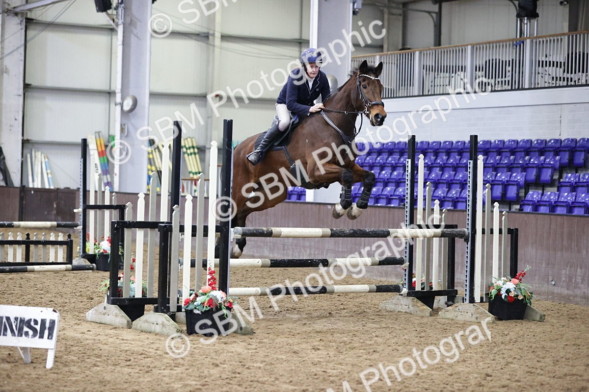 SBM_000715 - Class 3 - Nupafeed Supplements Senior Discovery/ 1m Open