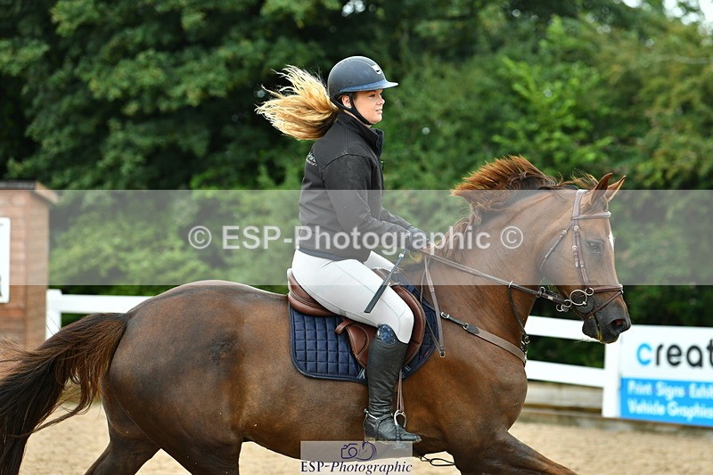 230730A-142811-10322 - Cls 35 1.05m Amateur Quali