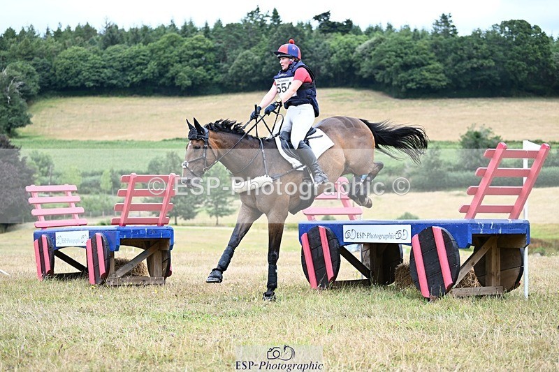 250803A-123824-13257 - M-554-Lucy.Henretty-Lee-AMANDI.VIVENDI