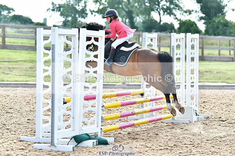 230624A-090114-00003 - Cls 36 Stepping Stones 128 & 138cm