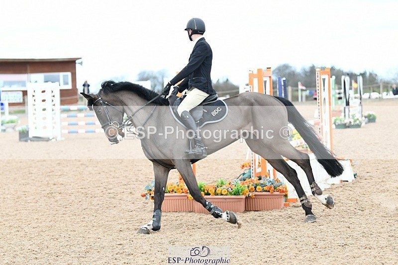 250328-105500-00614 - Cls 2 Snr Newcomers