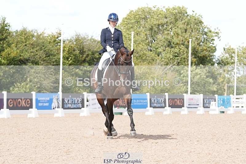 250906-134056-03363 - 113-Nicole.JahanshahiVirtual.Attraction