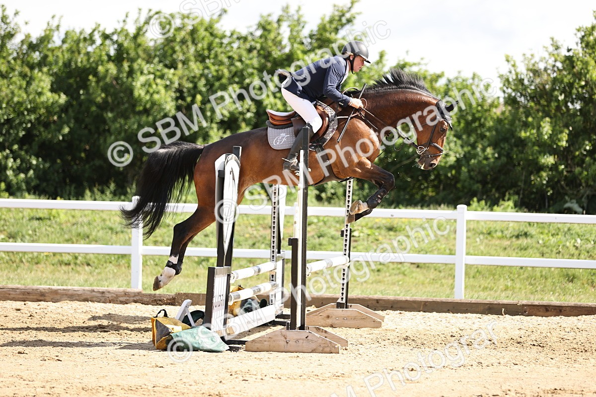 SBM_001898 - Class 8 - Clear Round