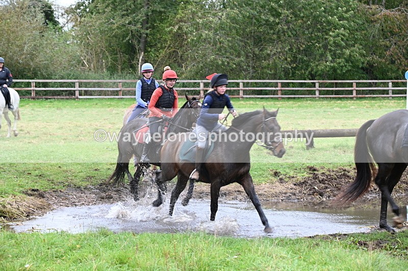 WJ6_6716 - Time at Photographer 13:06 to 13:23