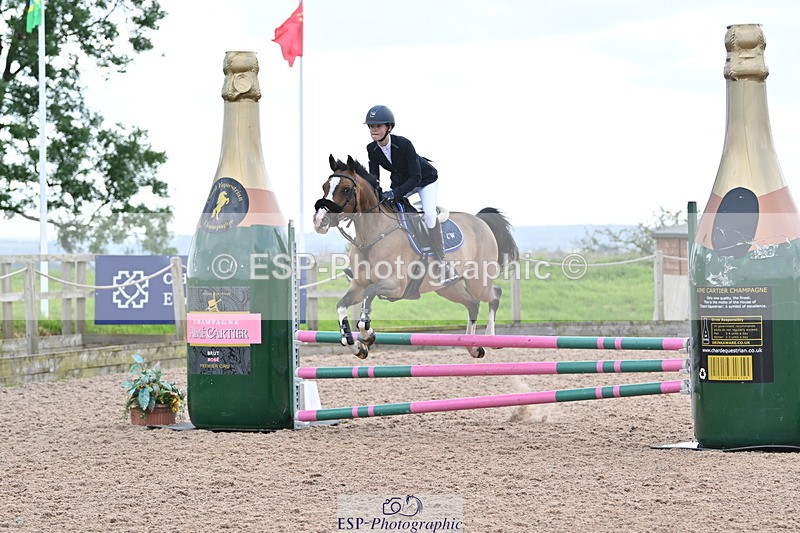 240628A-165611-01577 - Cls 5 Stepping Stones 128cm + 138cm