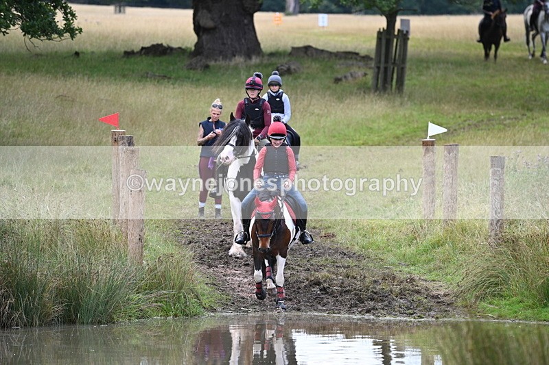 WJ7_4977 - Time at Water 14:00 to 14:53