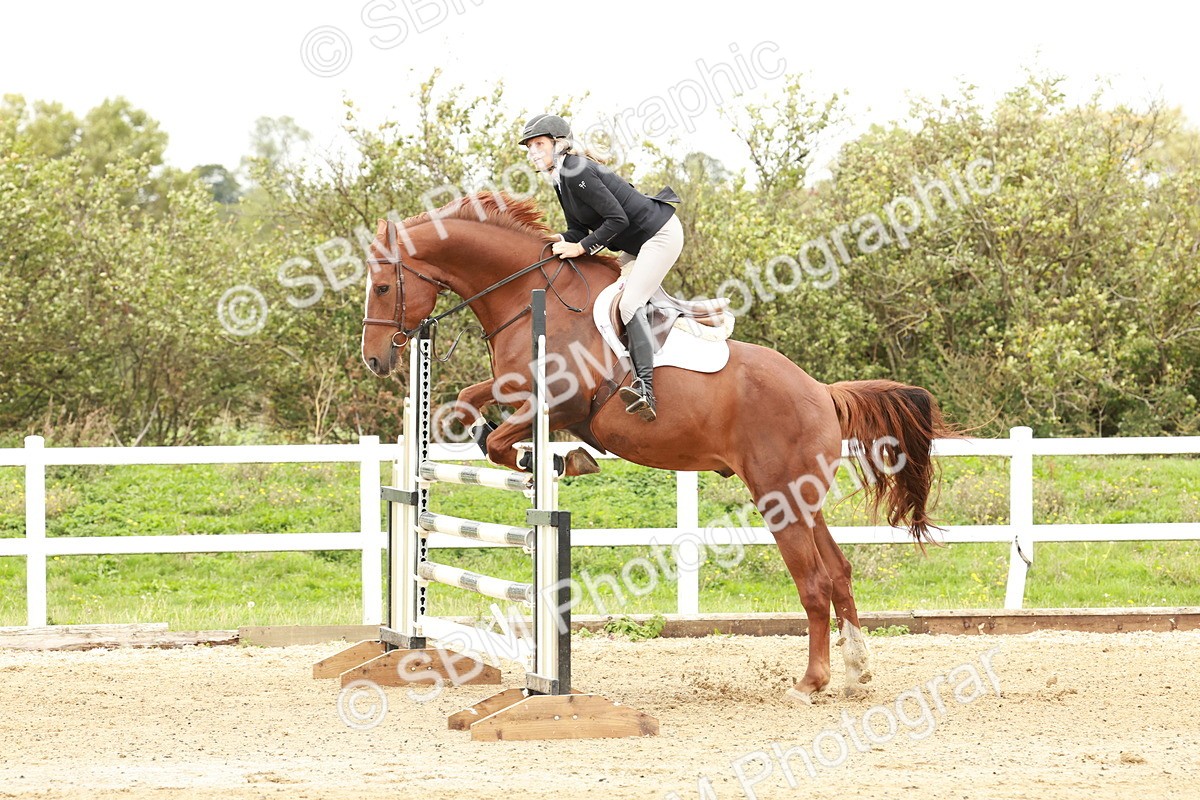 1I0A7669 - Class 4 - Senior Newcomers 1.10m