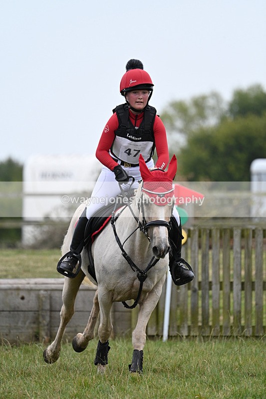 WJ7_8433 - 80cm XC Time 15:45 to 16:02