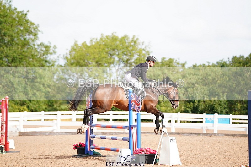 240804A-100312-09980 - Cls 48 Snr Discovery and 1m Open