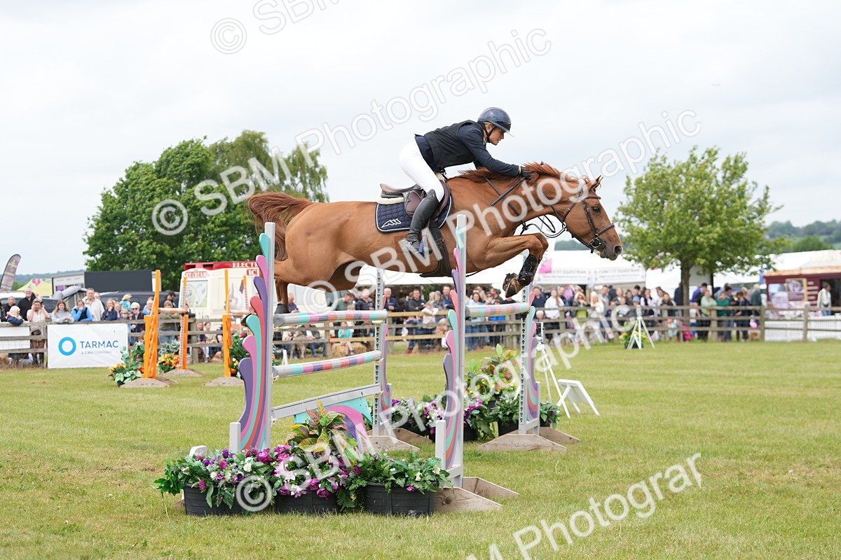 SBM_06624 - Class 202 - National 1.40m Open