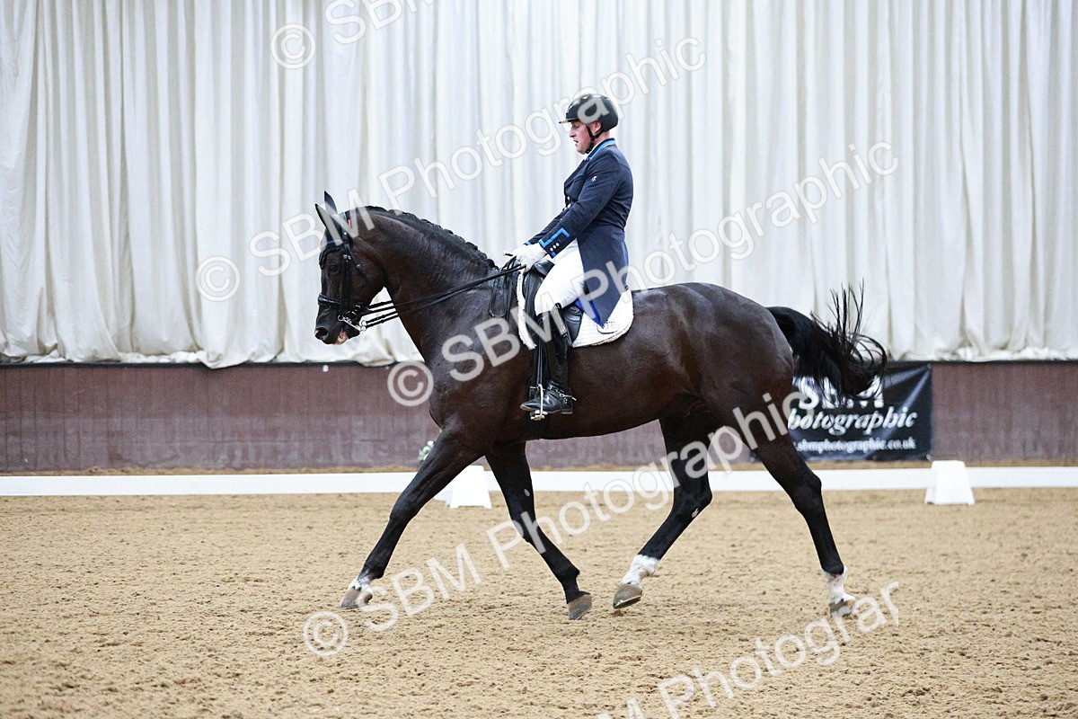 SBM_020780 - Class 13 - FEI INT I - 16.26-17.14