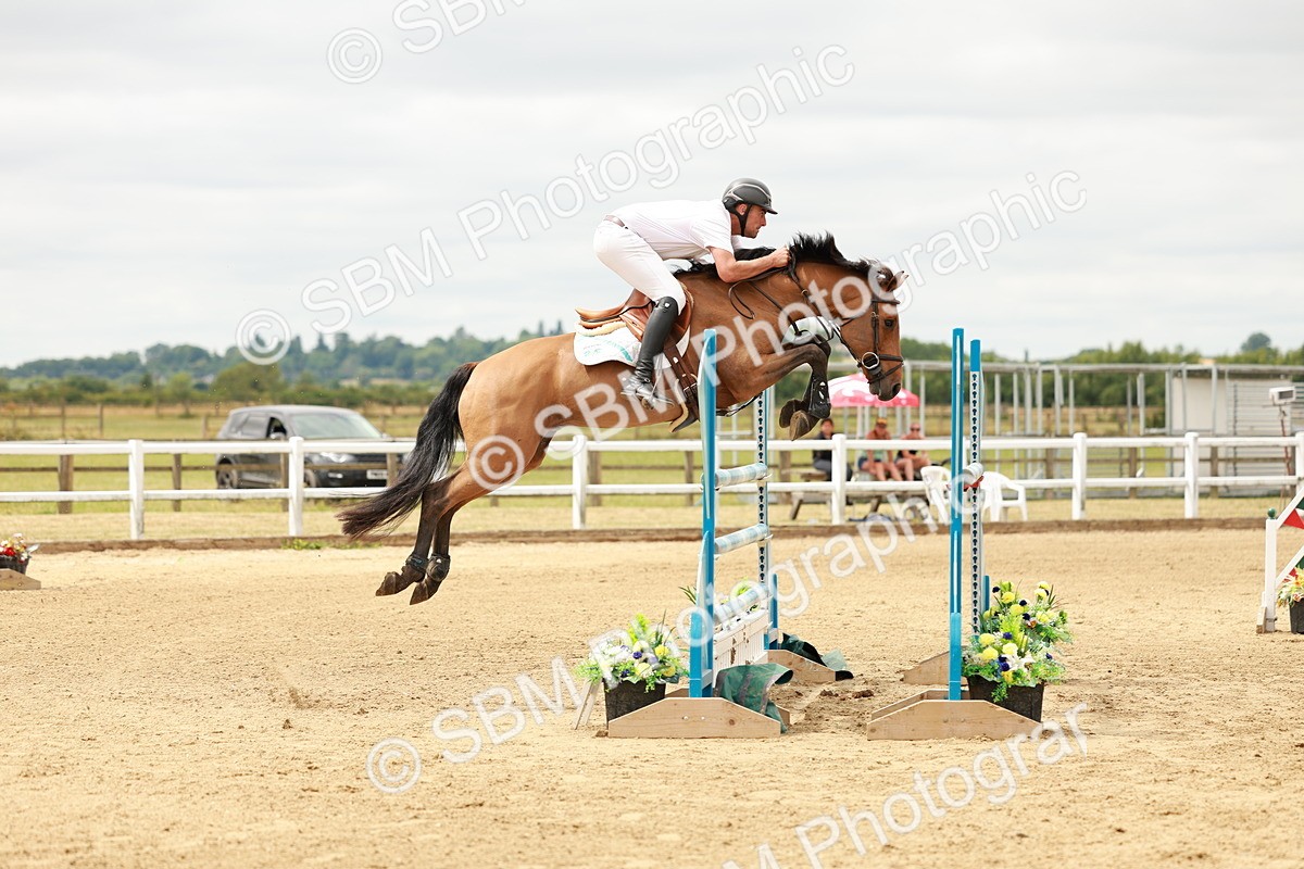 SBM_017599 - Class 21 - Senior Newcomers Championship 2d Rd